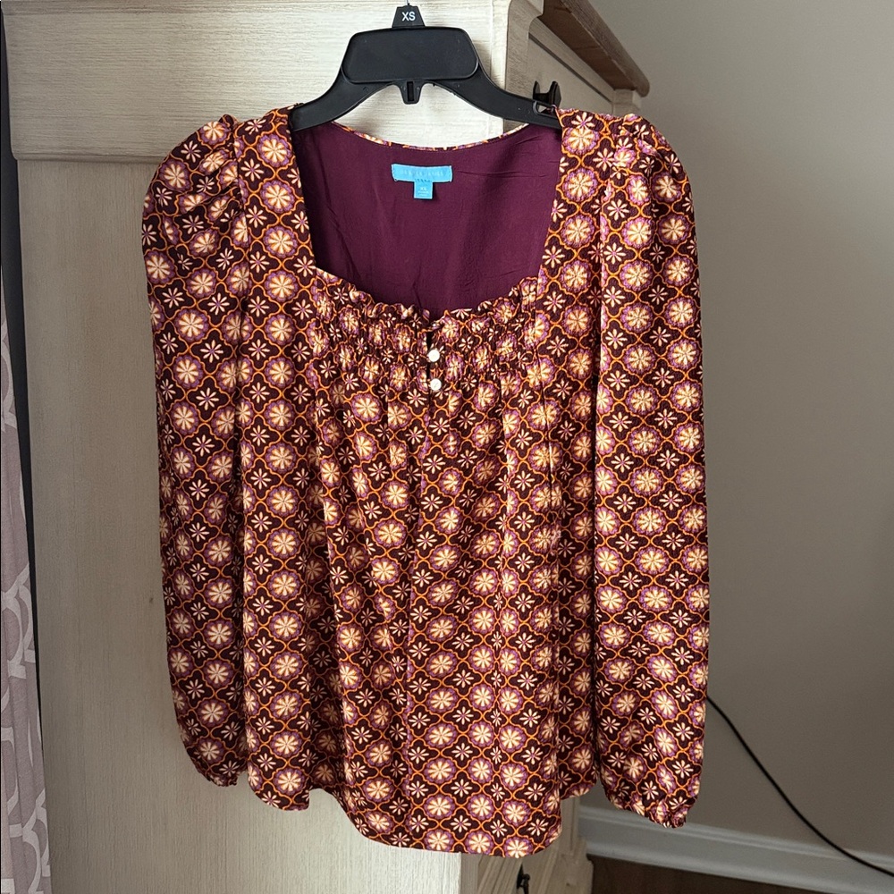 Draper James Allover Geo Print Long Sleeve Pullover Top